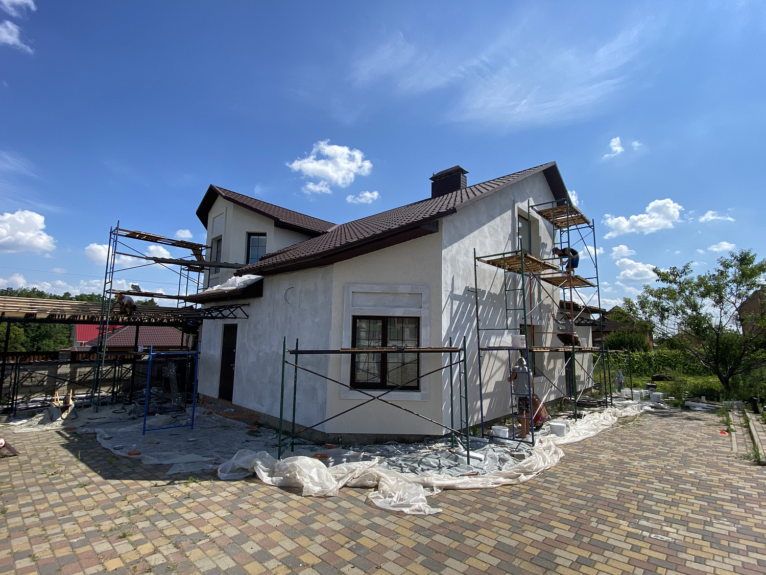 Отделка фасада частного дома